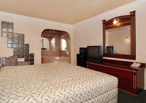 Motel 6 Garden Grove Eksteriør bilde